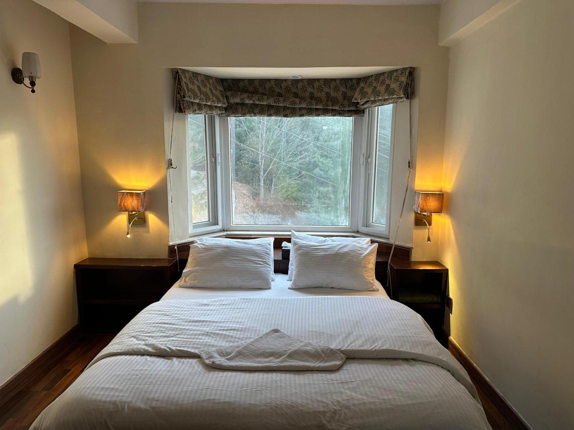 Sarah'S Lodge Murree Exteriér fotografie